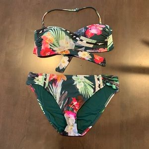 La Blanca, Beyond the Jungle, two piece bikini sz 10
